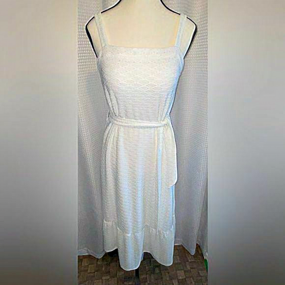 Women’s‎ Blumind white midi sleeveless belted square neckline dress size small